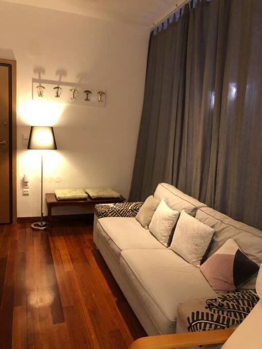 Apartamento Λάρισα Διαμέρισμα Με Θέα Πλατεία Στο Κέντρο Της Πόλης Exterior foto