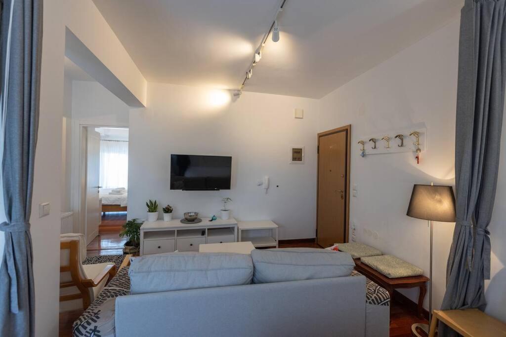 Apartamento Λάρισα Διαμέρισμα Με Θέα Πλατεία Στο Κέντρο Της Πόλης Exterior foto