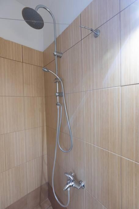 Apartamento Λάρισα Διαμέρισμα Με Θέα Πλατεία Στο Κέντρο Της Πόλης Exterior foto
